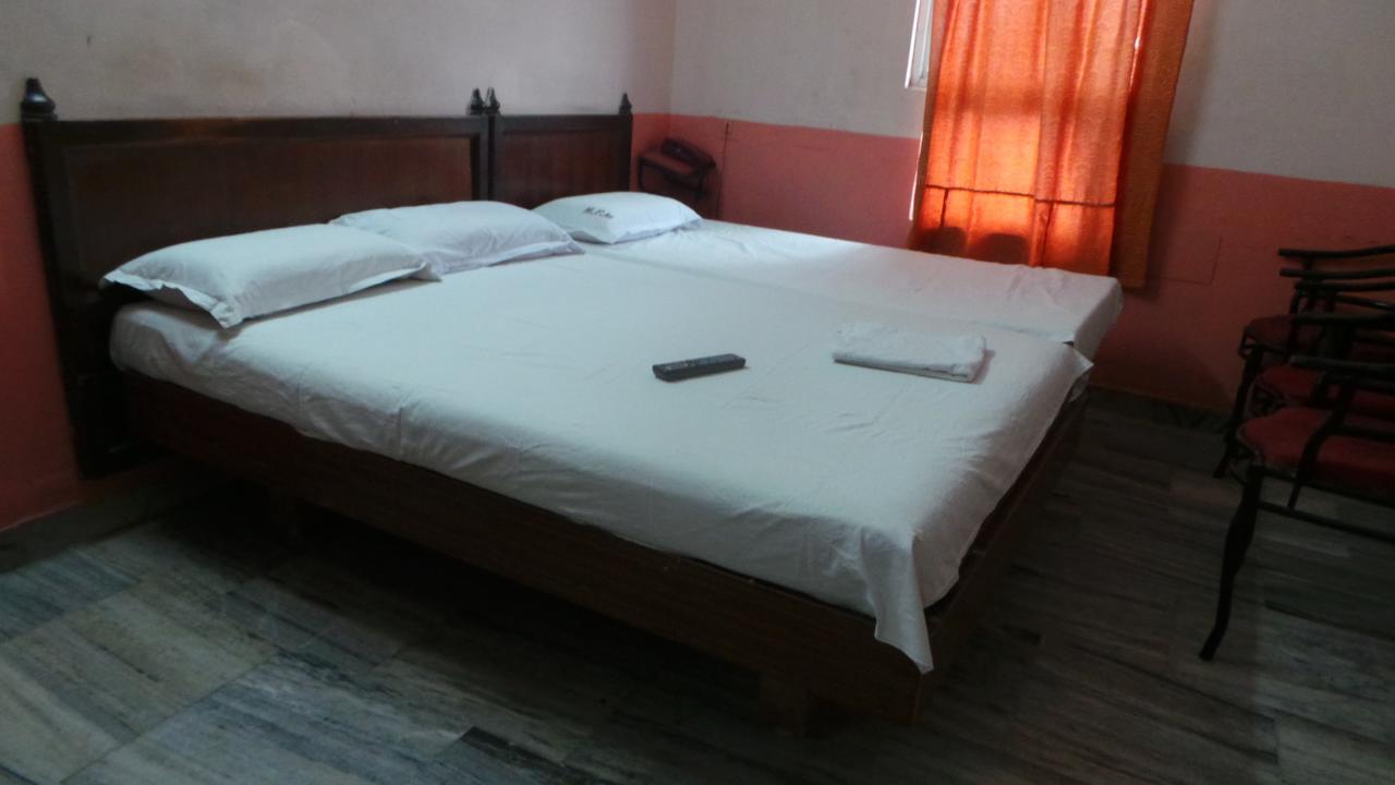 M.P.M. Guest House ปอนดิเชอรี ภายนอก รูปภาพ